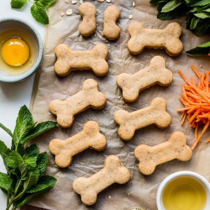 Mint & Parsley Fresh Breath Dog Biscuits
